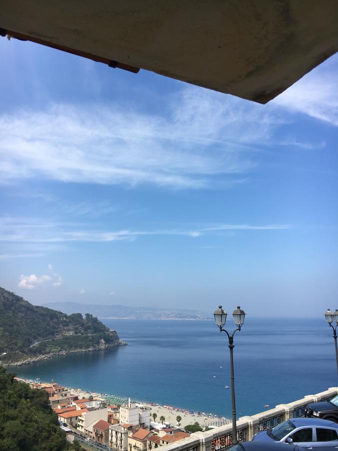 La Bastia Bed & Breakfast Scilla Ngoại thất bức ảnh