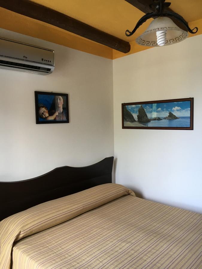 La Bastia Bed & Breakfast Scilla Ngoại thất bức ảnh