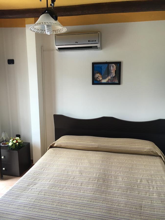 La Bastia Bed & Breakfast Scilla Ngoại thất bức ảnh