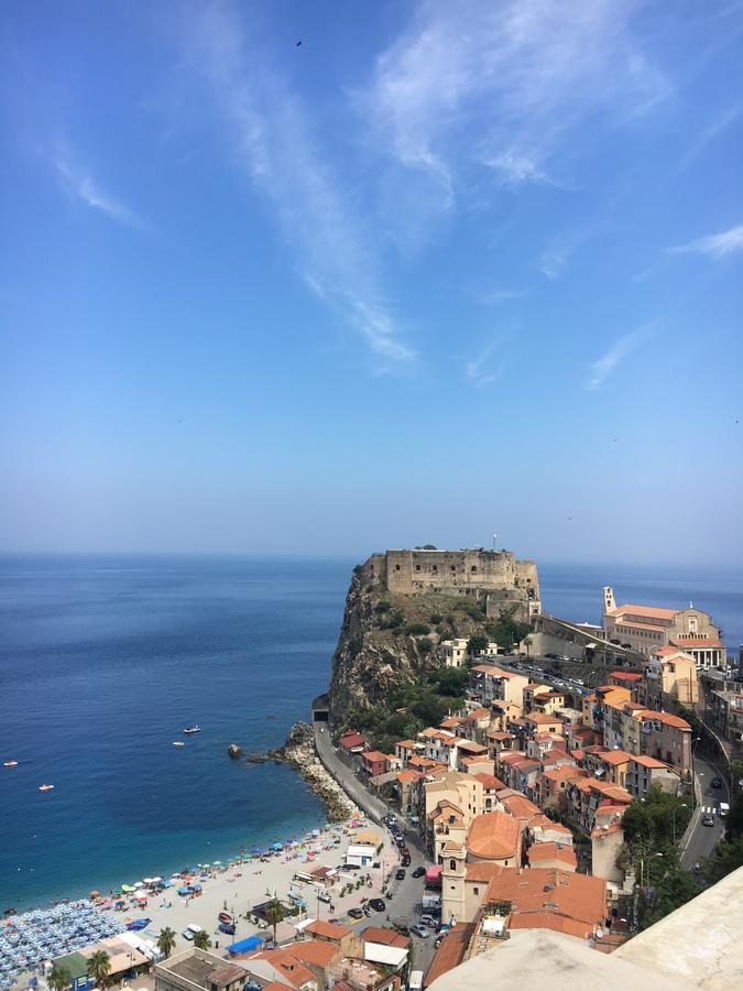 La Bastia Bed & Breakfast Scilla Ngoại thất bức ảnh
